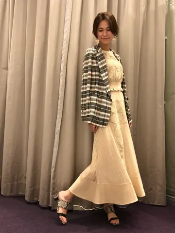 ORIGINATED IN GRACE CONTINENTAL 亀田 未希 コーディネート画像
