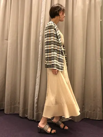 ORIGINATED IN GRACE CONTINENTAL 亀田 未希 コーディネート画像