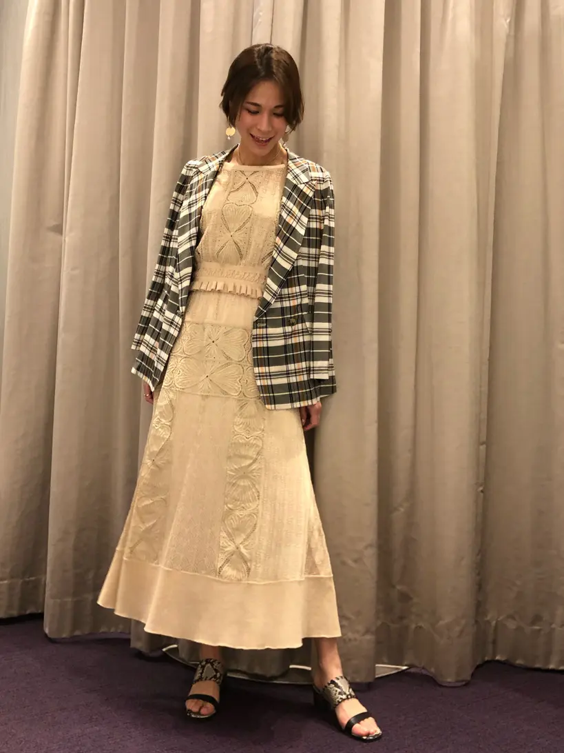 ORIGINATED IN GRACE CONTINENTAL 亀田 未希 コーディネート画像