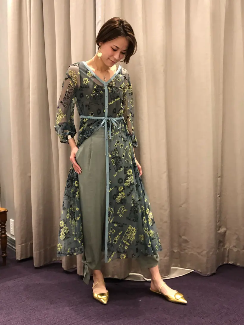 ORIGINATED IN GRACE CONTINENTAL 亀田 未希 コーディネート画像