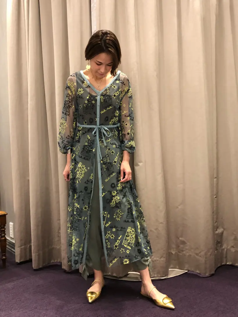 ORIGINATED IN GRACE CONTINENTAL 亀田 未希 コーディネート画像