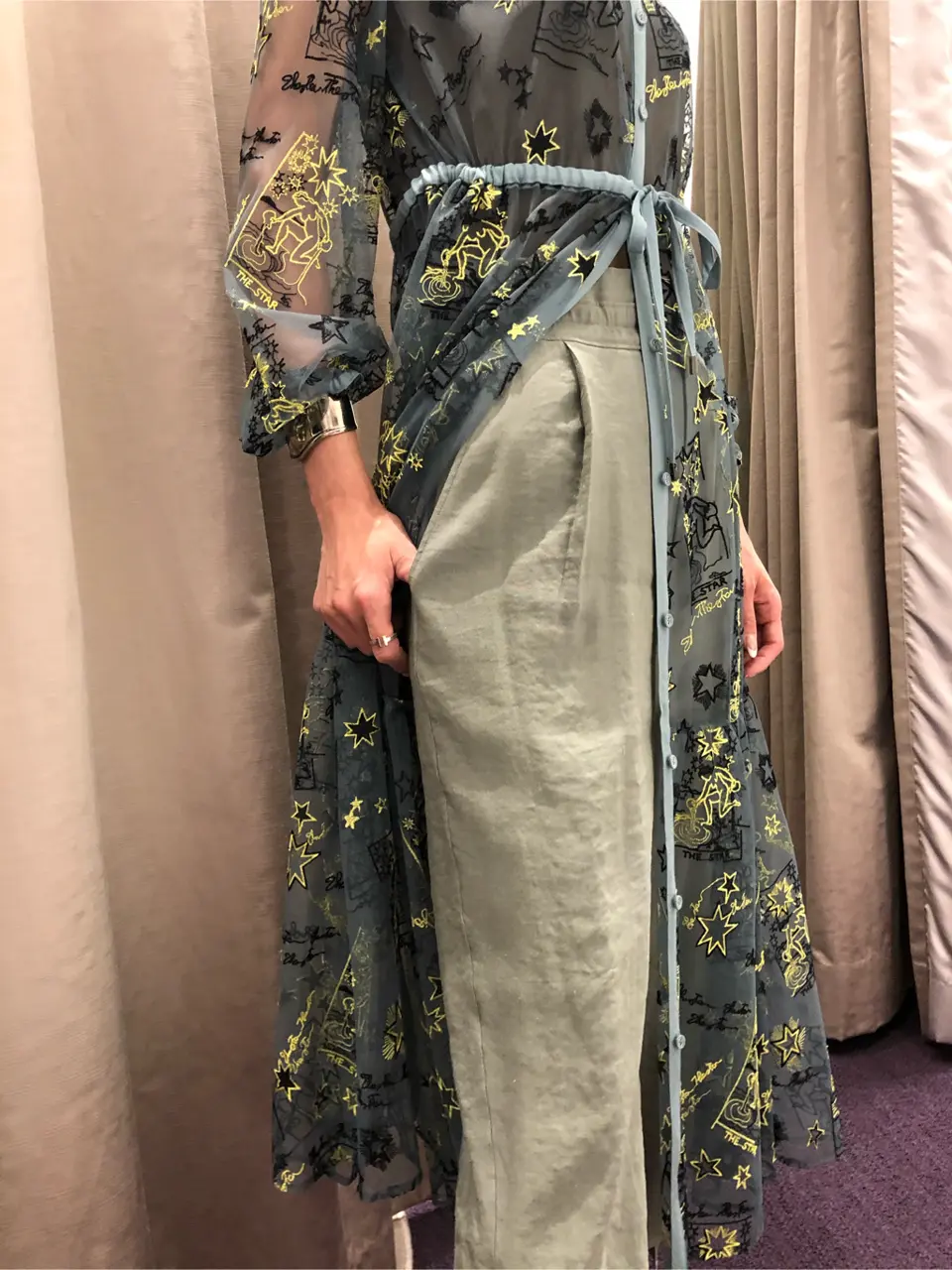 ORIGINATED IN GRACE CONTINENTAL 亀田 未希 コーディネート画像