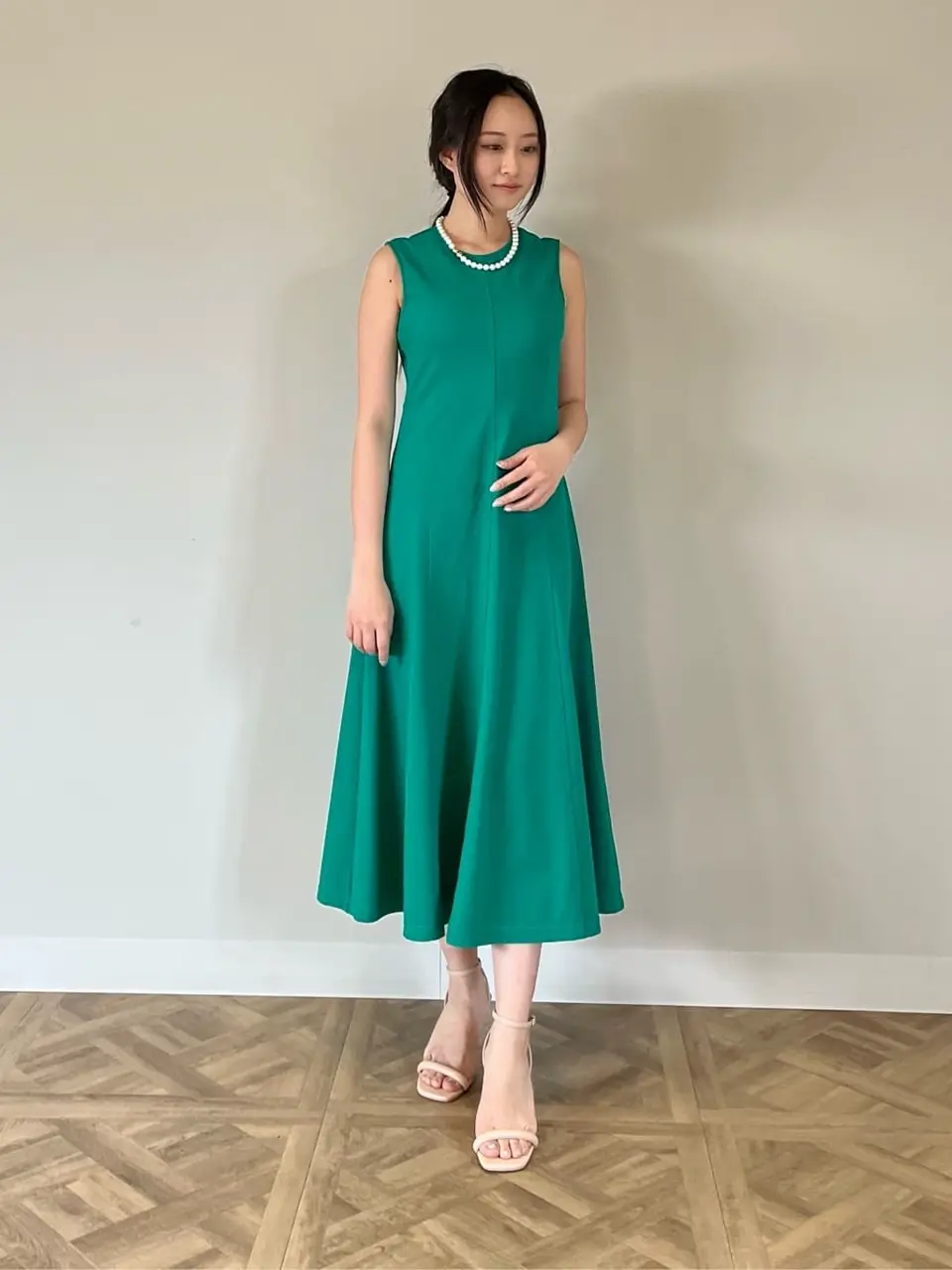 ORIGINATED IN GRACE CONTINENTAL Moe コーディネート画像