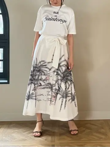 ORIGINATED IN GRACE CONTINENTAL Moe コーディネート画像