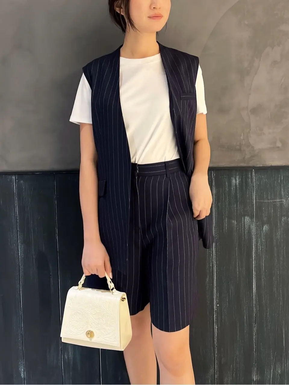 ORIGINATED IN GRACE CONTINENTAL Moe コーディネート画像