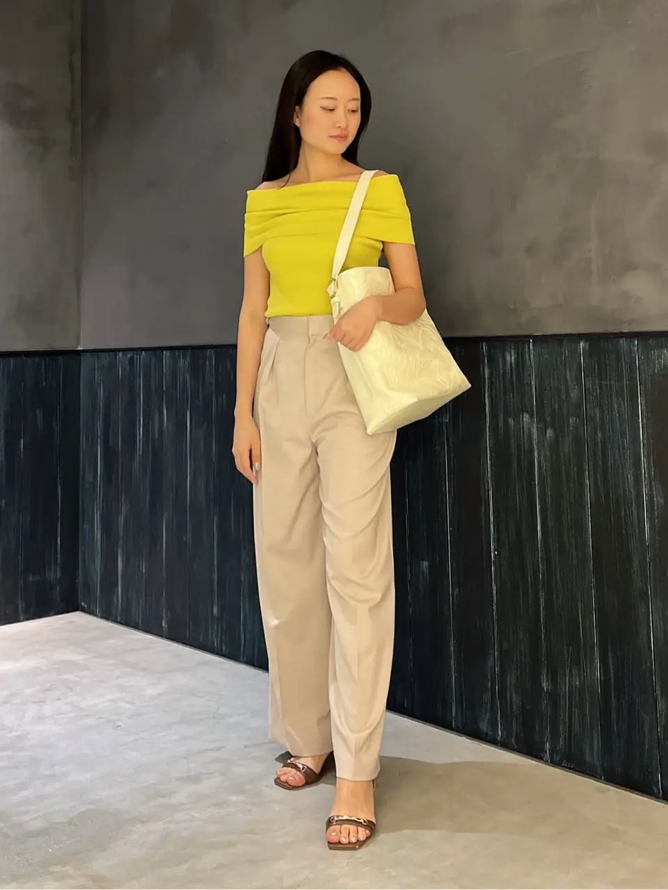 ORIGINATED IN GRACE CONTINENTAL Moe コーディネート画像