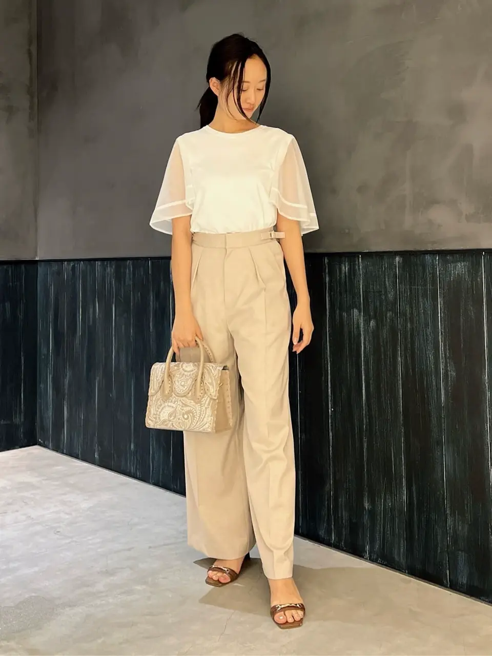 ORIGINATED IN GRACE CONTINENTAL Moe コーディネート画像