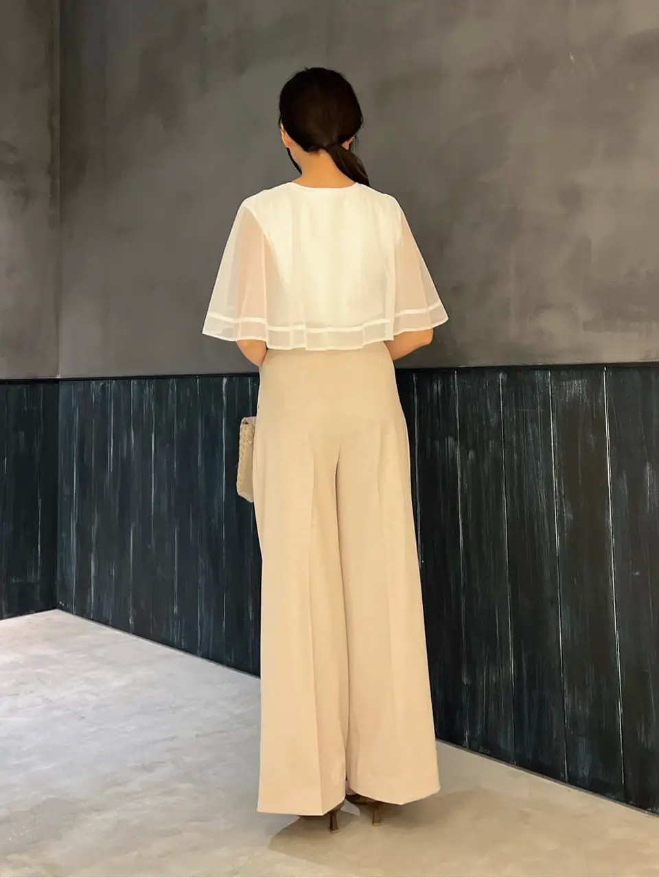 ORIGINATED IN GRACE CONTINENTAL Moe コーディネート画像