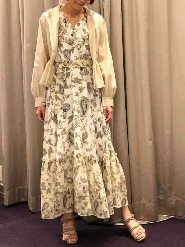 ORIGINATED IN GRACE CONTINENTAL 亀田 未希 コーディネート画像