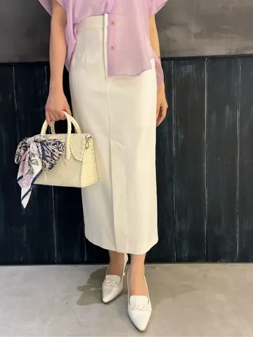 ORIGINATED IN GRACE CONTINENTAL Moe コーディネート画像