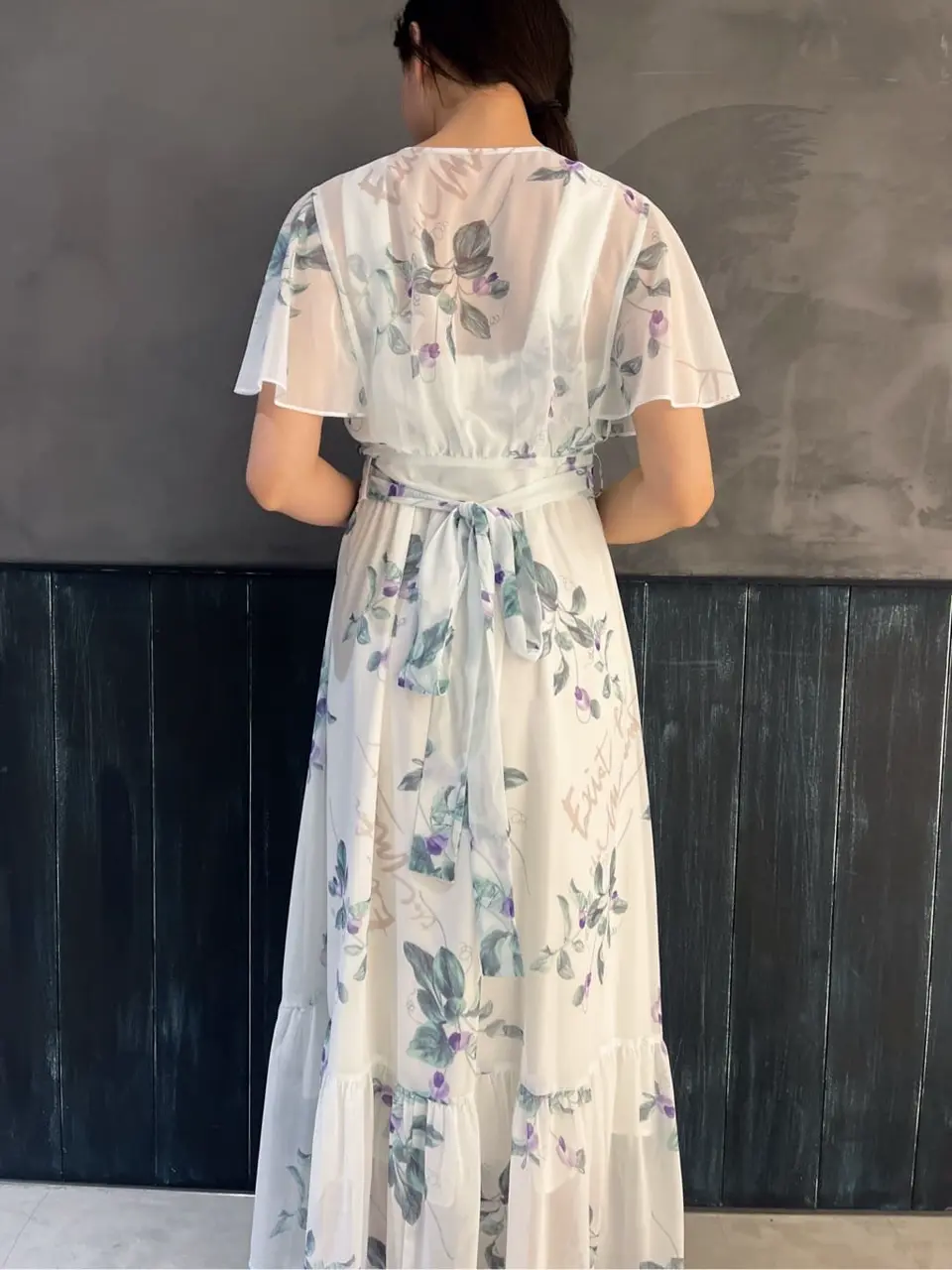 ORIGINATED IN GRACE CONTINENTAL Moe コーディネート画像