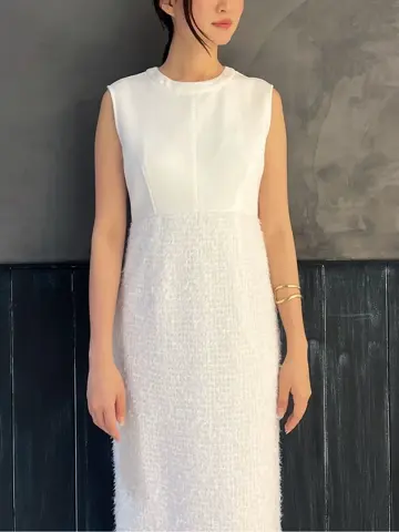 ORIGINATED IN GRACE CONTINENTAL Moe コーディネート画像