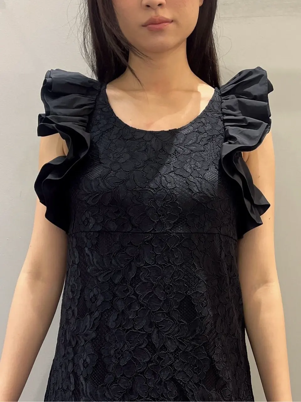 ORIGINATED IN GRACE CONTINENTAL Moe コーディネート画像