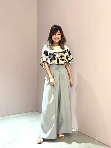 ORIGINATED IN GRACE CONTINENTAL yukimi yonee コーディネート画像