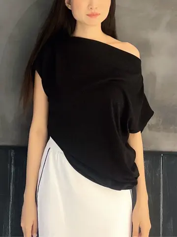 ORIGINATED IN GRACE CONTINENTAL Moe コーディネート画像