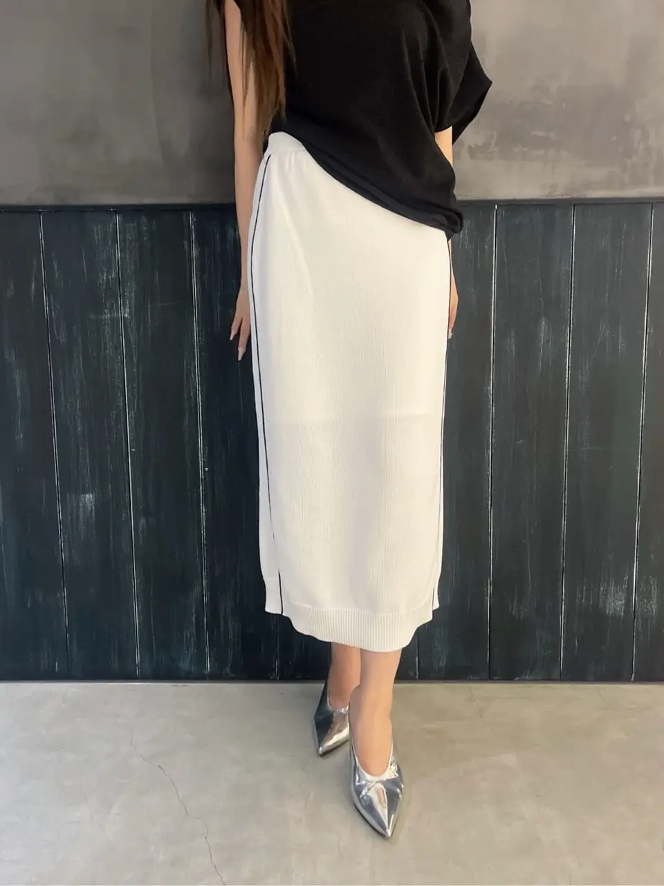 ORIGINATED IN GRACE CONTINENTAL Moe コーディネート画像