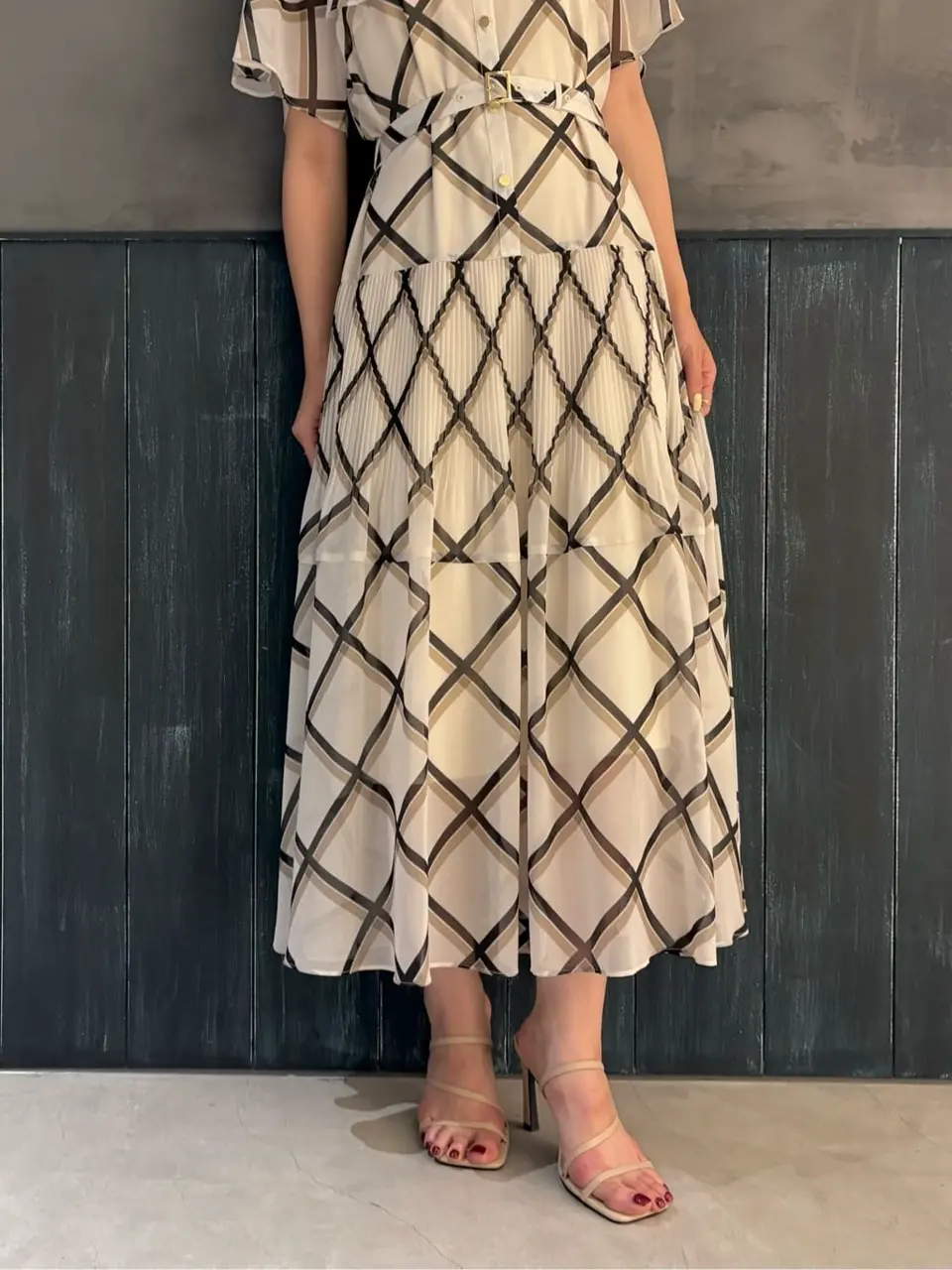 ORIGINATED IN GRACE CONTINENTAL Yuuki NOZAWA コーディネート画像