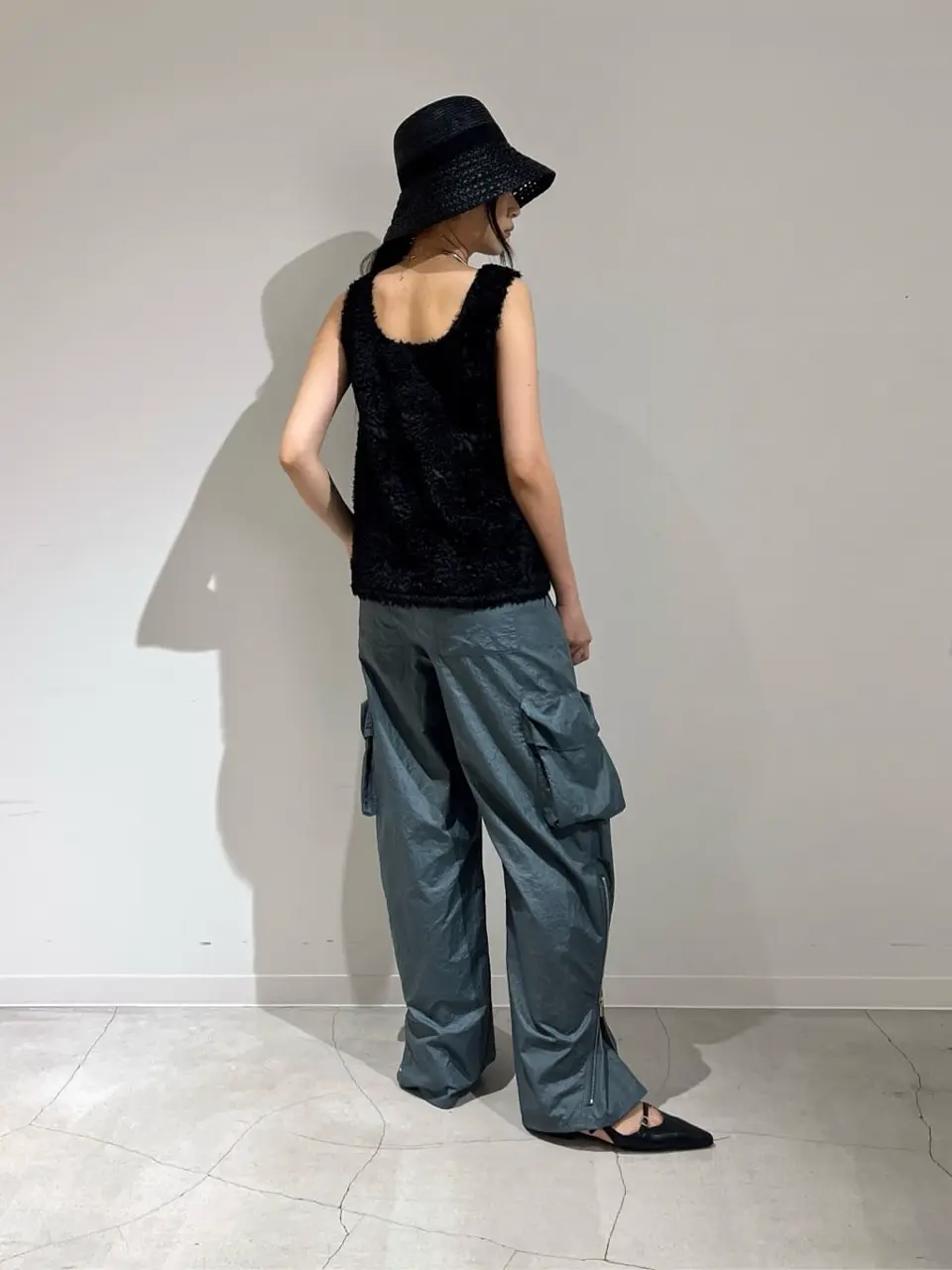 ORIGINATED IN GRACE CONTINENTAL Moe コーディネート画像