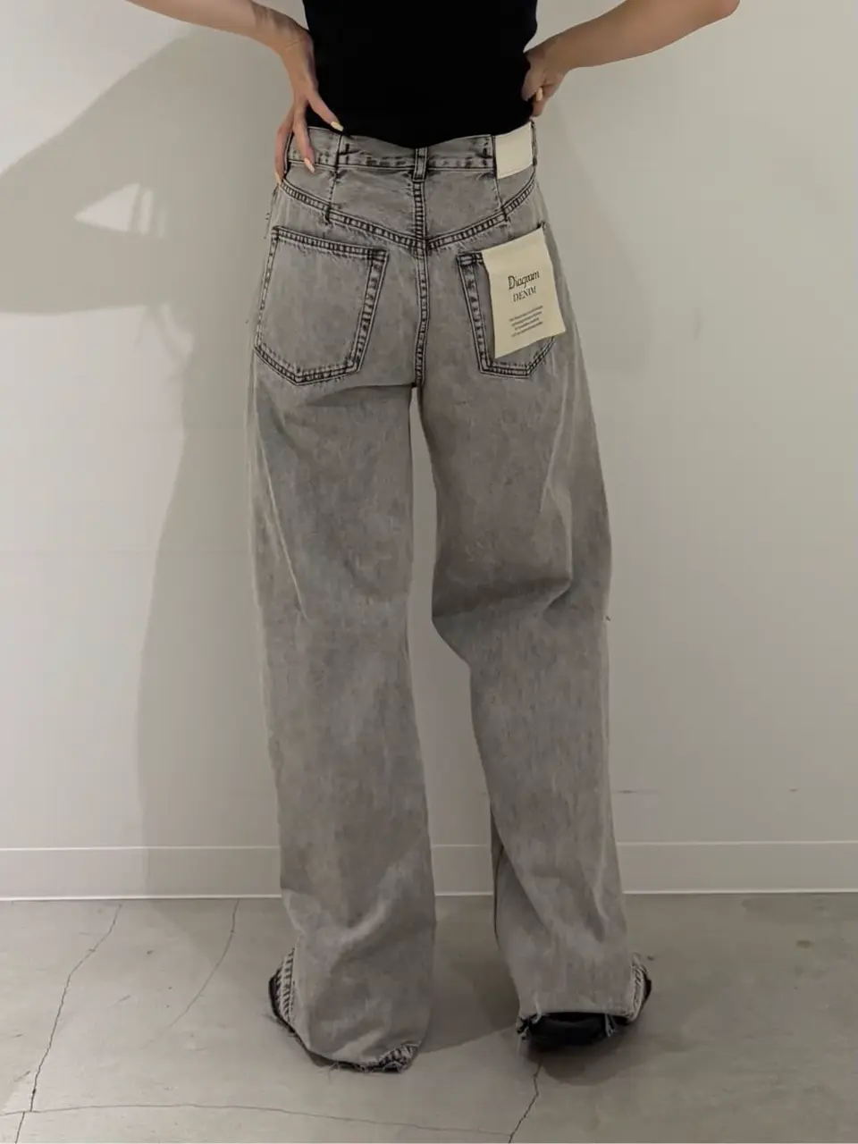 ORIGINATED IN GRACE CONTINENTAL Yuuki NOZAWA コーディネート画像