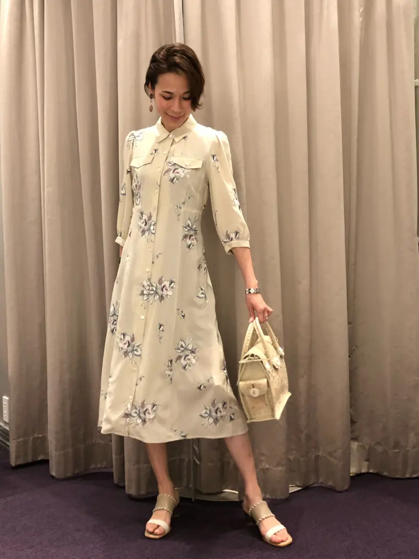 ORIGINATED IN GRACE CONTINENTAL 亀田 未希 コーディネート画像