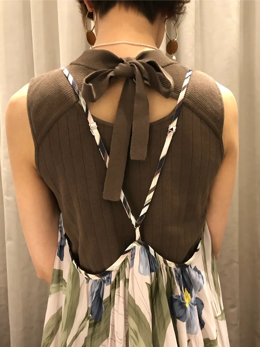 ORIGINATED IN GRACE CONTINENTAL 亀田 未希 コーディネート画像