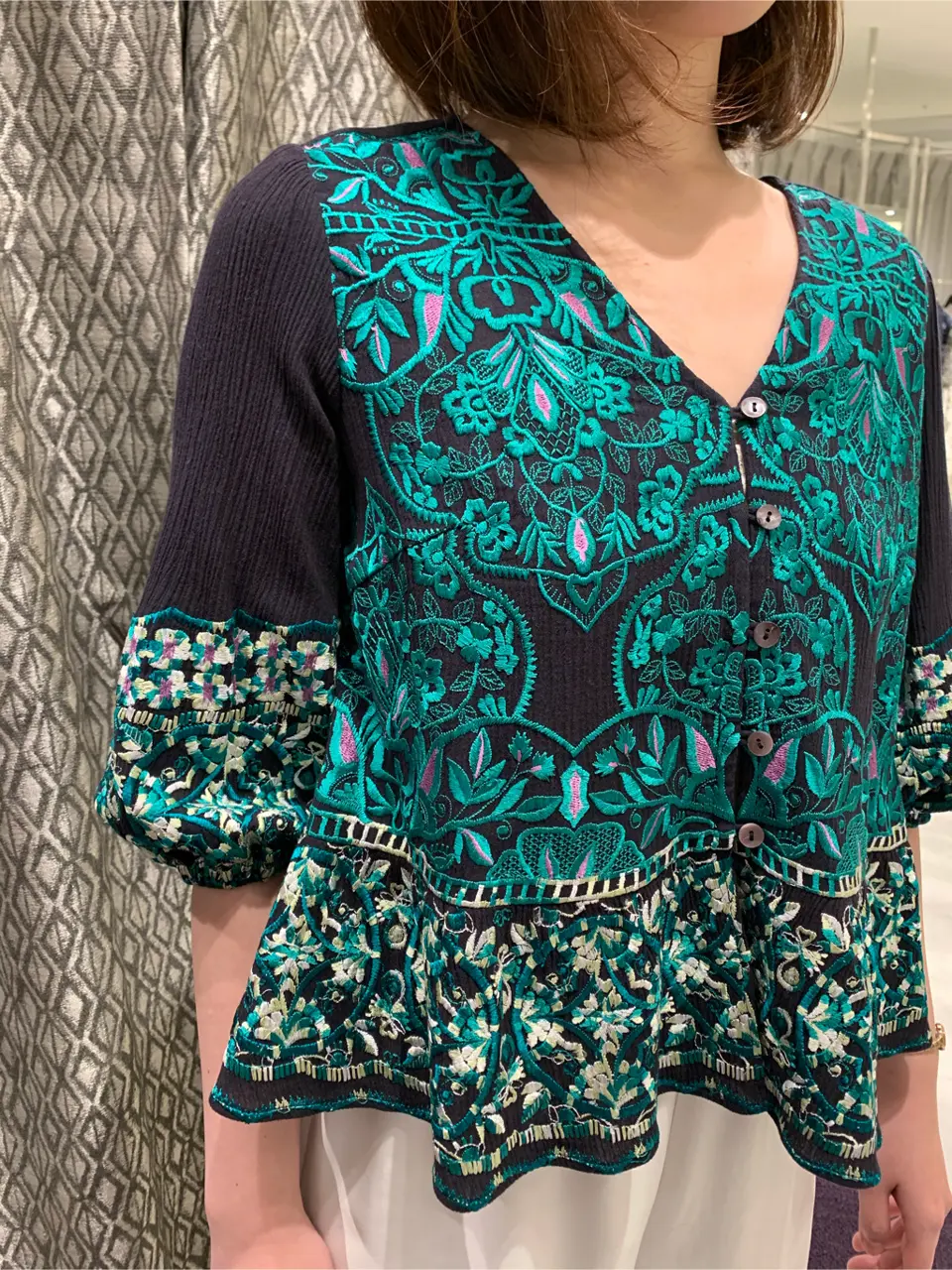 ORIGINATED IN GRACE CONTINENTAL tama コーディネート画像