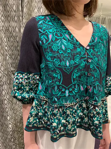 ORIGINATED IN GRACE CONTINENTAL tama コーディネート画像