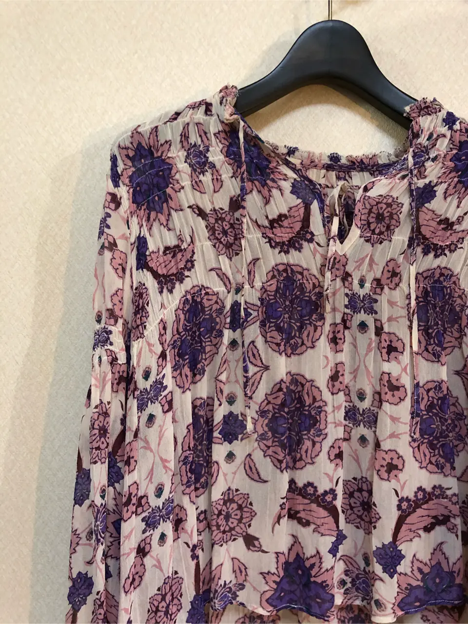 ORIGINATED IN GRACE CONTINENTAL 亀田 未希 コーディネート画像