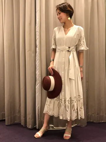 ORIGINATED IN GRACE CONTINENTAL 亀田 未希 コーディネート画像