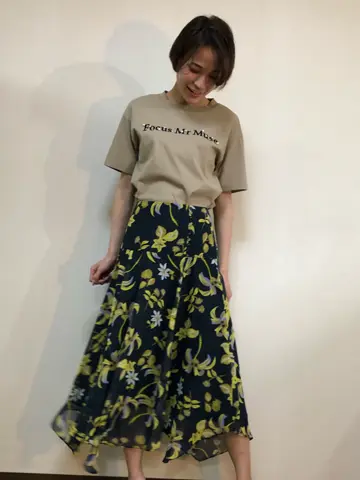 ORIGINATED IN GRACE CONTINENTAL 亀田 未希 コーディネート画像
