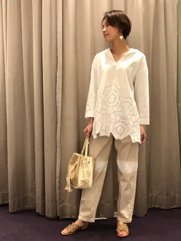 ORIGINATED IN GRACE CONTINENTAL 亀田 未希 コーディネート画像