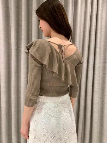 ORIGINATED IN GRACE CONTINENTAL saki コーディネート画像