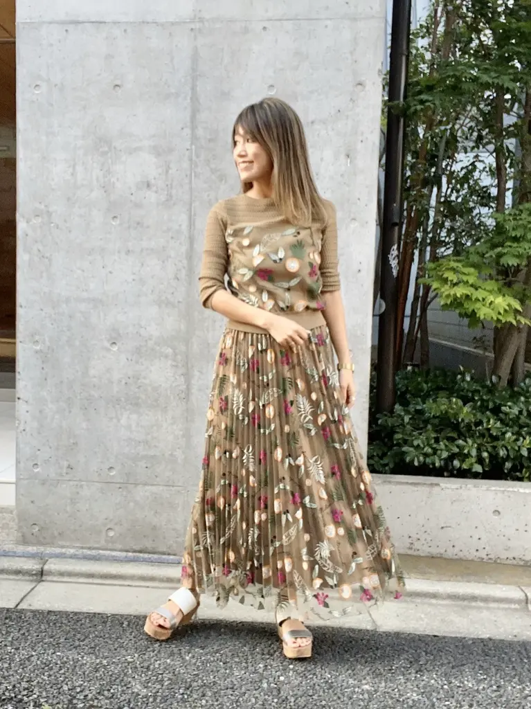 ORIGINATED IN GRACE CONTINENTAL yukimi yonee コーディネート画像