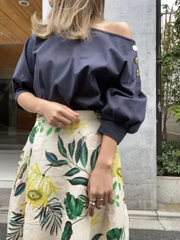 ORIGINATED IN GRACE CONTINENTAL yukimi yonee コーディネート画像