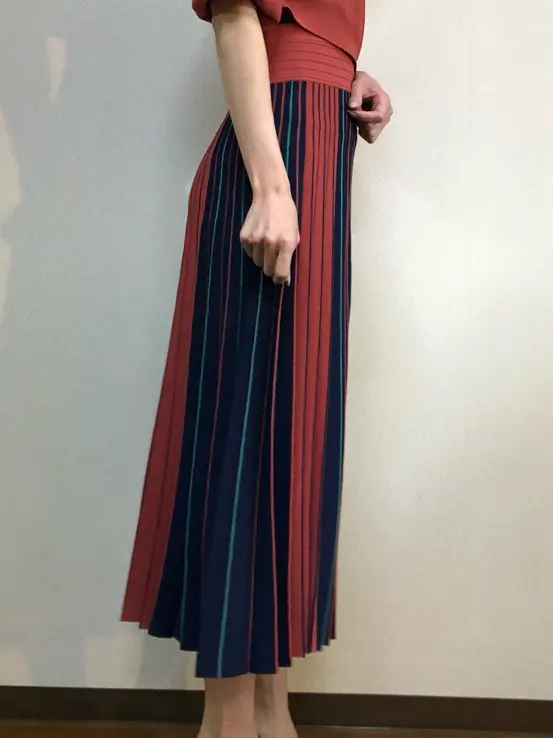 ORIGINATED IN GRACE CONTINENTAL 亀田 未希 コーディネート画像