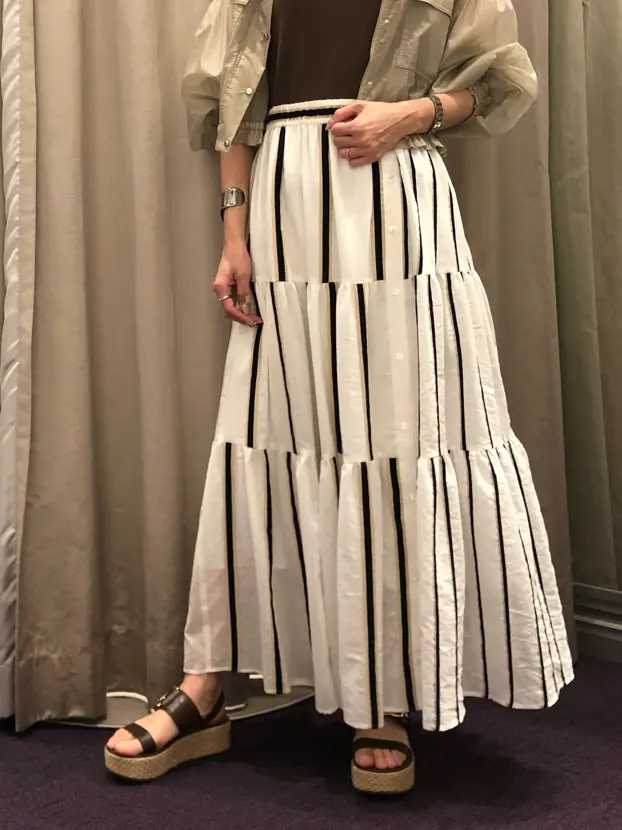 ORIGINATED IN GRACE CONTINENTAL 亀田 未希 コーディネート画像