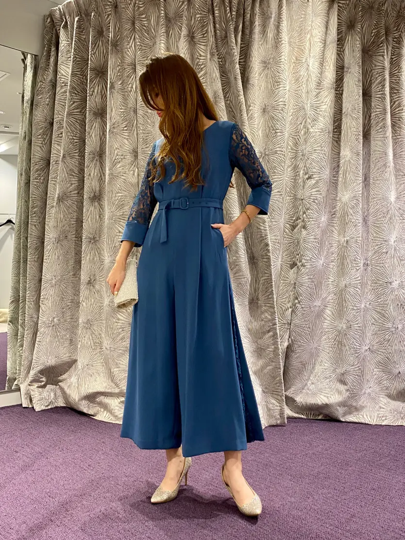 ORIGINATED IN GRACE CONTINENTAL 志田　悠 コーディネート画像