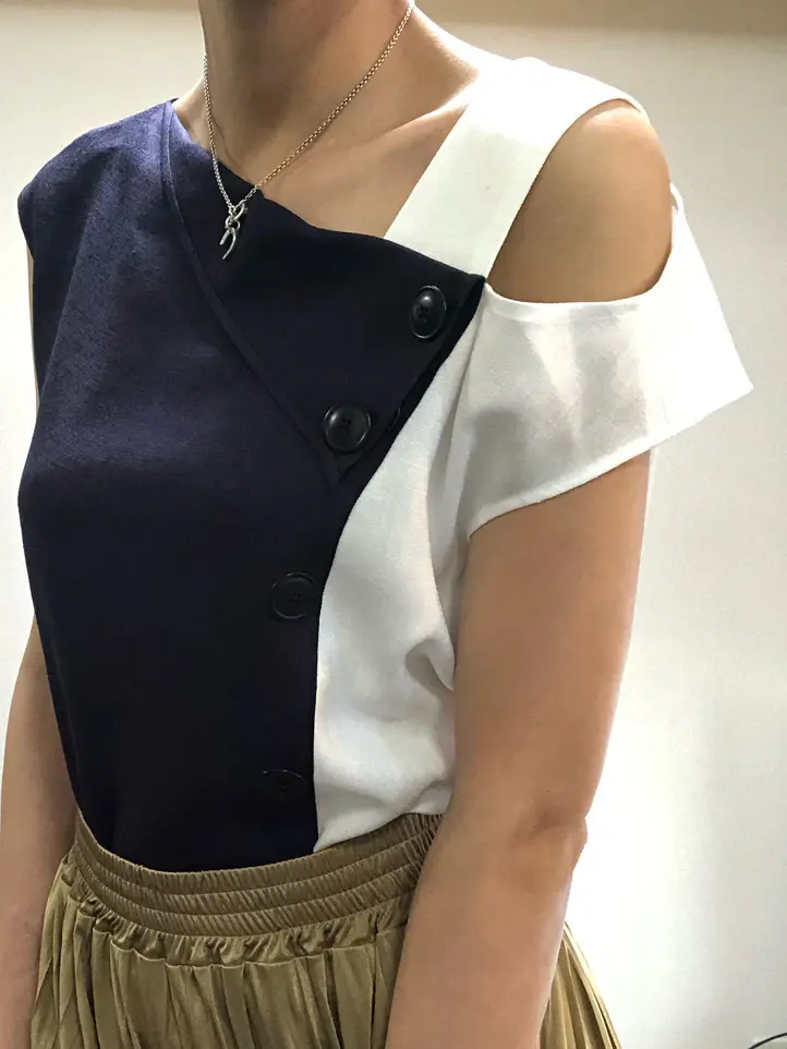 ORIGINATED IN GRACE CONTINENTAL 亀田 未希 コーディネート画像