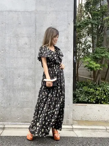 ORIGINATED IN GRACE CONTINENTAL yukimi yonee コーディネート画像