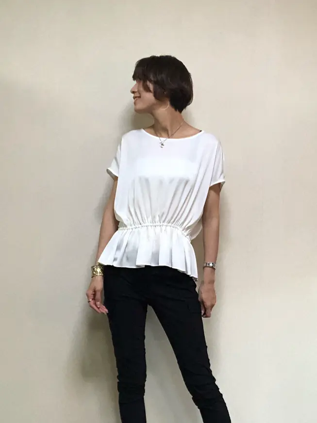 ORIGINATED IN GRACE CONTINENTAL 亀田 未希 コーディネート画像