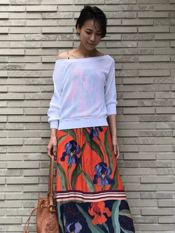 ORIGINATED IN GRACE CONTINENTAL 亀田 未希 コーディネート画像