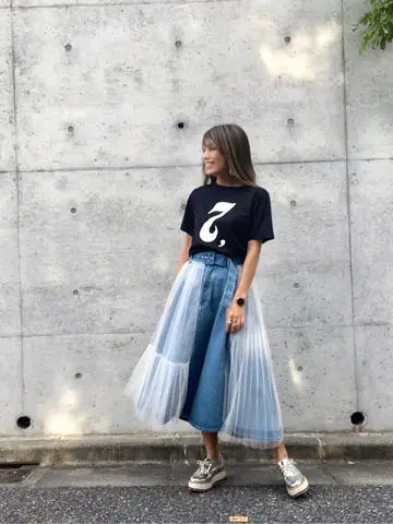 ORIGINATED IN GRACE CONTINENTAL yukimi yonee コーディネート画像