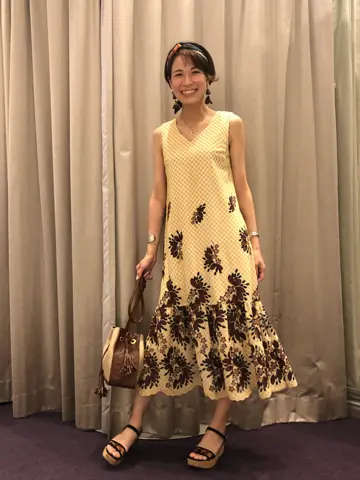 ORIGINATED IN GRACE CONTINENTAL 亀田 未希 コーディネート画像