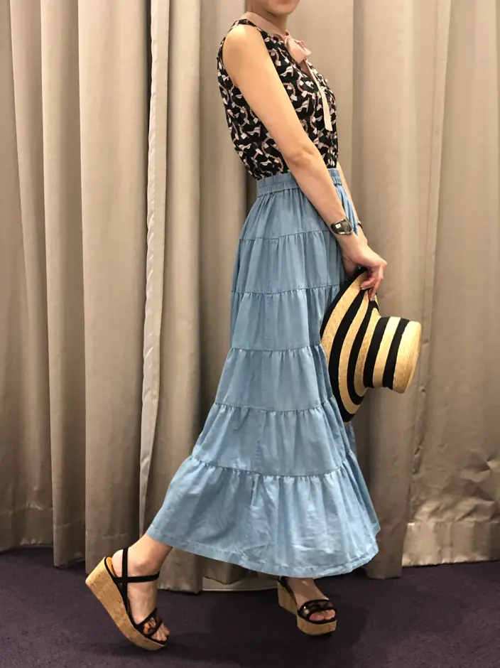 ORIGINATED IN GRACE CONTINENTAL 亀田 未希 コーディネート画像