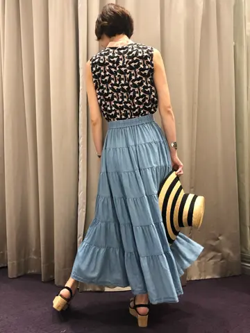 ORIGINATED IN GRACE CONTINENTAL 亀田 未希 コーディネート画像