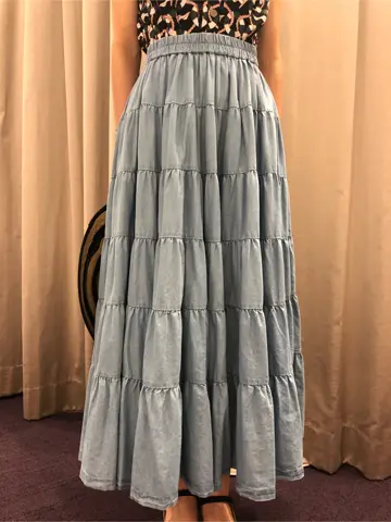 ORIGINATED IN GRACE CONTINENTAL 亀田 未希 コーディネート画像