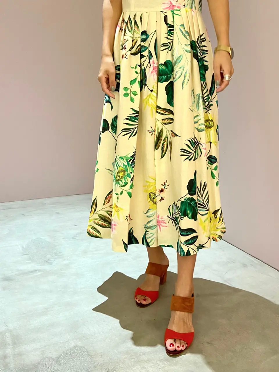 ORIGINATED IN GRACE CONTINENTAL yukimi yonee コーディネート画像