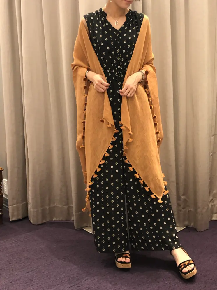 ORIGINATED IN GRACE CONTINENTAL 亀田 未希 コーディネート画像