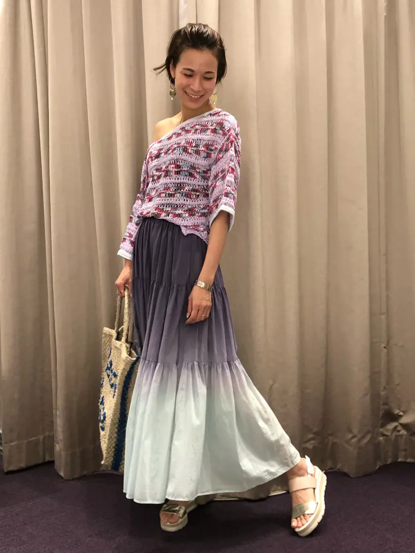 ORIGINATED IN GRACE CONTINENTAL 亀田 未希 コーディネート画像