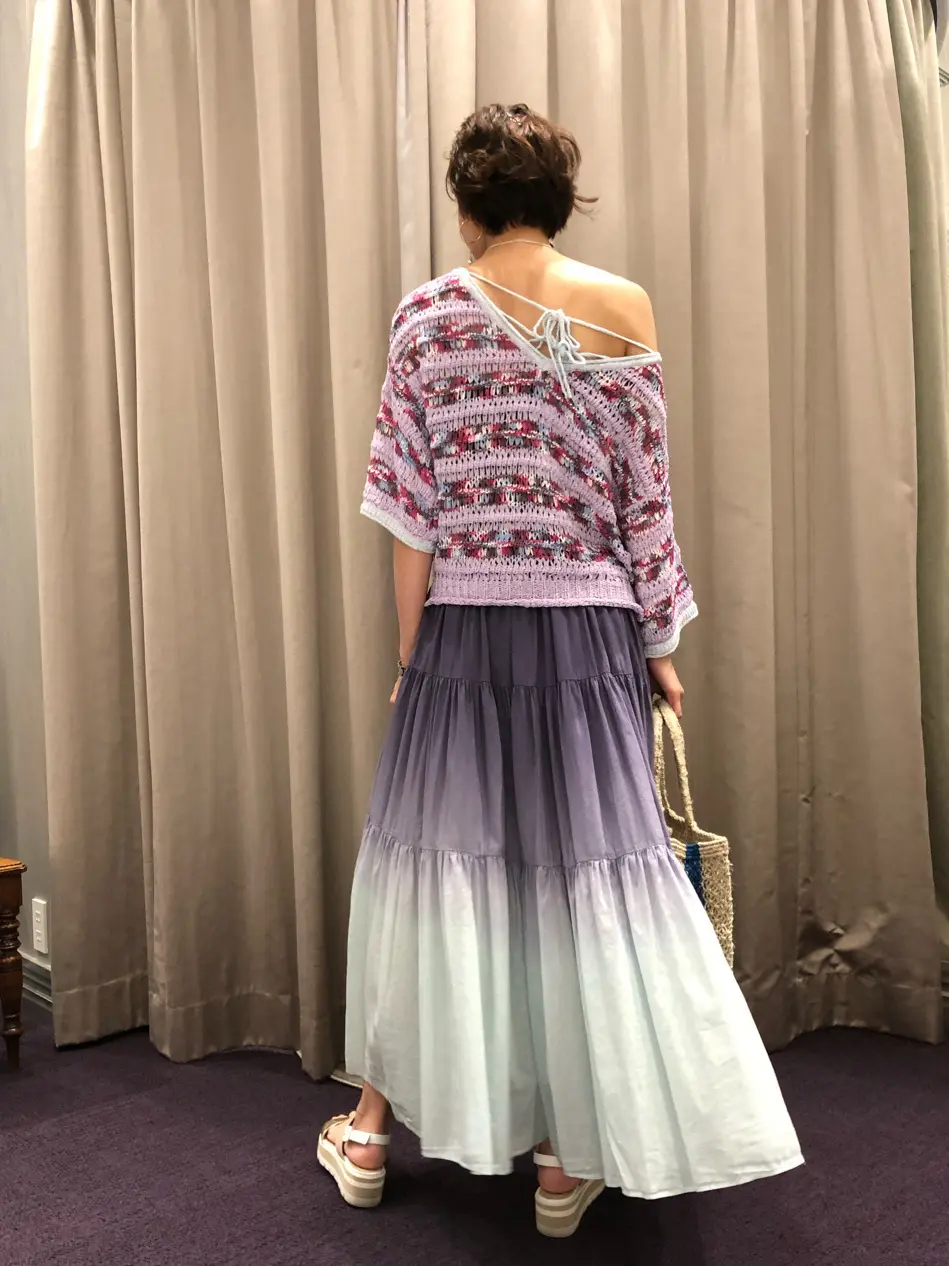 ORIGINATED IN GRACE CONTINENTAL 亀田 未希 コーディネート画像